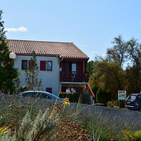 Residence Hoteliere Helios 约泽克 外观 照片